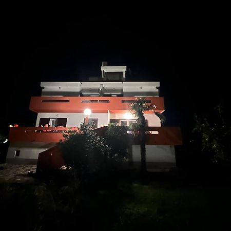 Family Apartments Tomy Punat Exterior photo