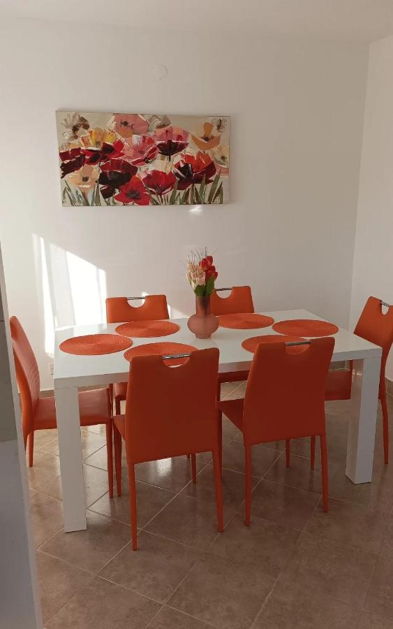Family Apartments Tomy Punat Exterior photo